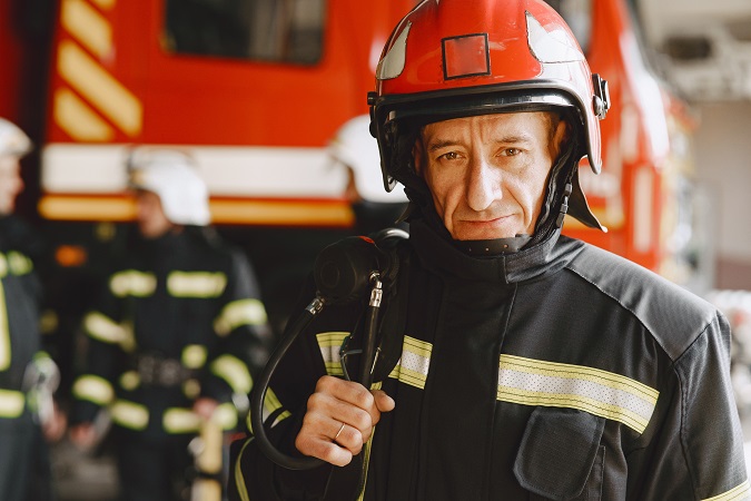 Per alcune tipologie di attività o nel caso in cui il datore di lavoro lo ritenga necessario, a seguito della formazione antincendio il lavoratore deve superare un esame specifico per il conseguimento dell'attestato di idoneità tecnica.